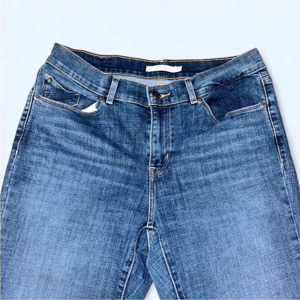Levi's Women's Boot Cut Jeans in Classic Blue - Picture 2 of 5